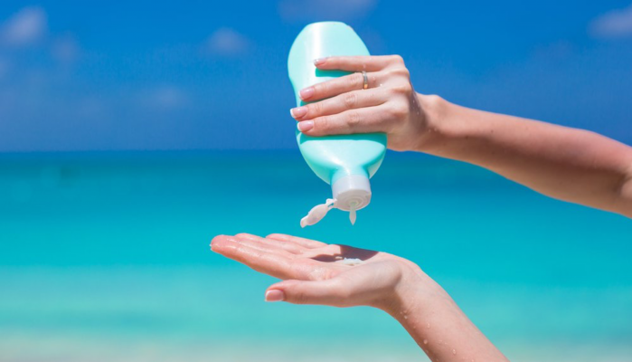 La crème solaire qui protège les océans existe-t-elle vraiment ?